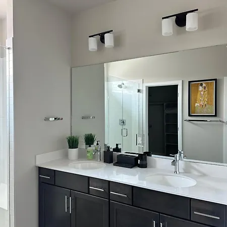 New Modern Contemporary House By The Airport And Gaylord Resort Aurora Exterior photo