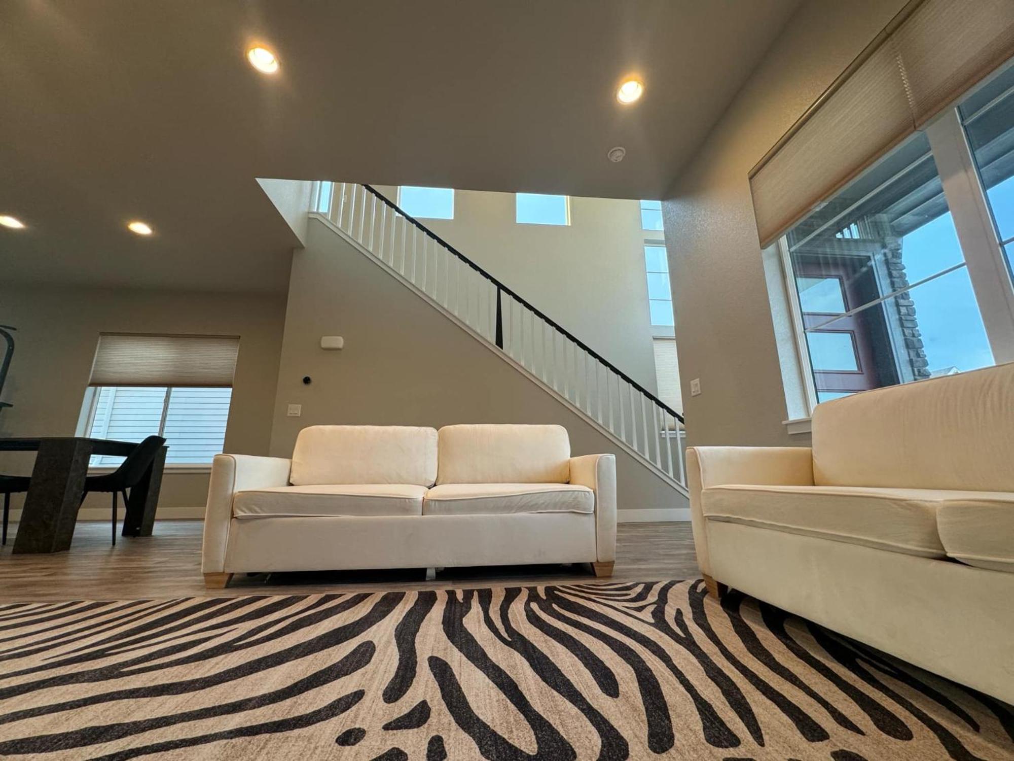 Ferienhaus New Modern Contemporary House By The Airport And Gaylord